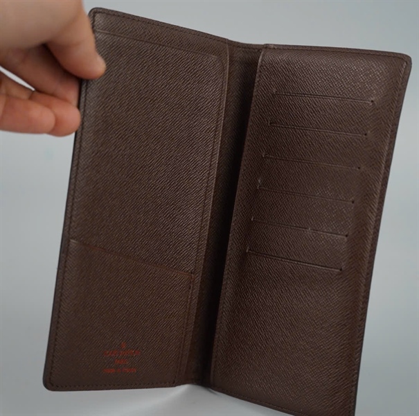 Ví LV ô vuông nâu gập 2 (LT) KG+