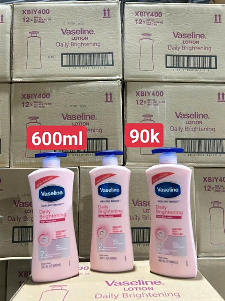 Dưỡng thể Vaseline 600ml