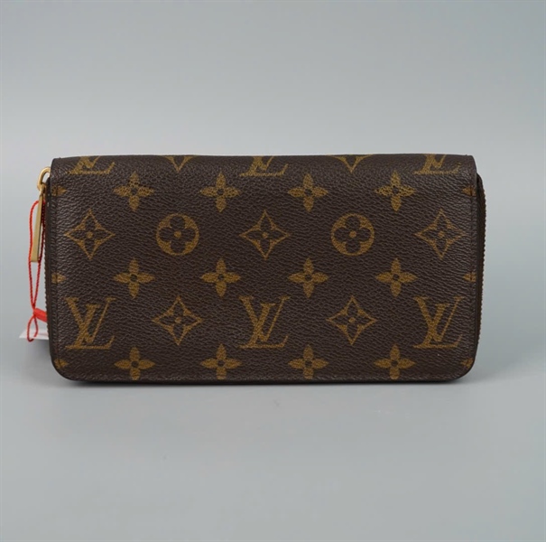 Ví LV hoa nâu khóa zip (LT) KG+