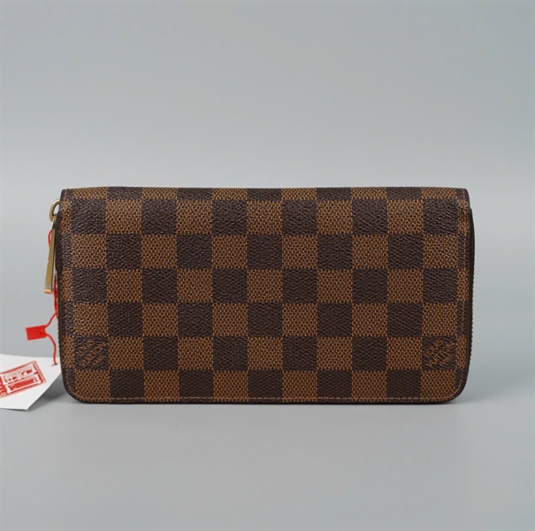 Ví LV ô vuông khóa zip (LT) KG+