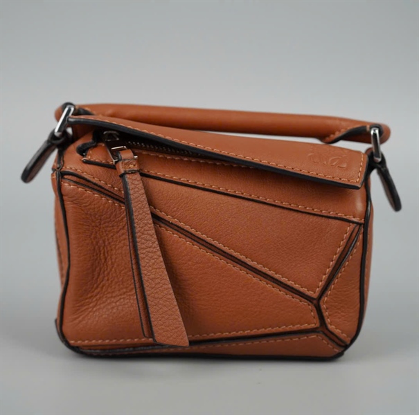 Túi Loewe nâu sz13 (BMC) KG+