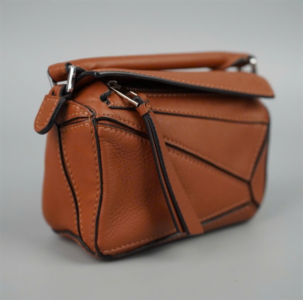 Túi Loewe nâu sz13 (BMC) KG+