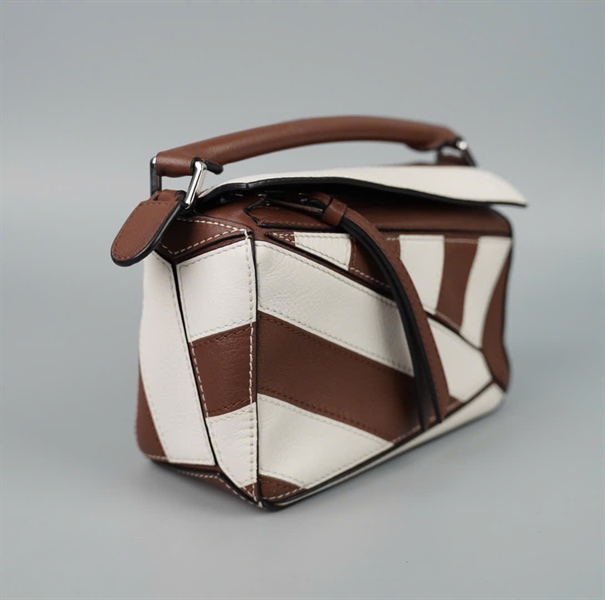 Túi Loewe trắng nâu sz17 (BMC) KG+