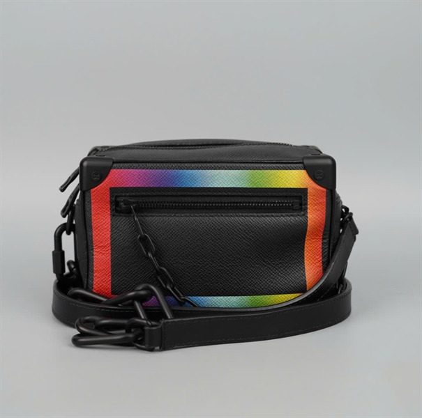Túi LV Soft Trunk Taiga Mini Black/Rainbow sz18 (BMC) KG+