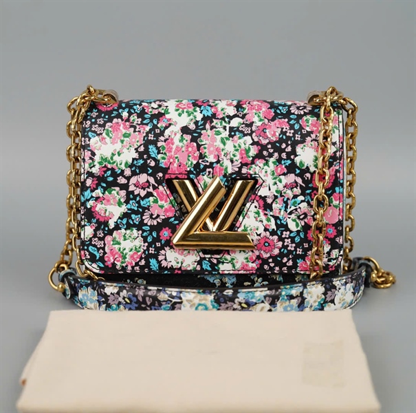 Túi LV Twist hoa màu (SR1159) sz18 (BMC) +