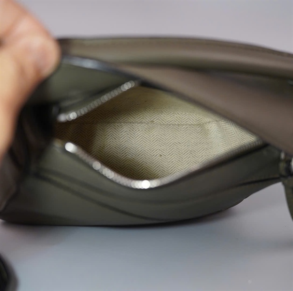 Túi Loewe xám xanh sz17 (BMC) KG+