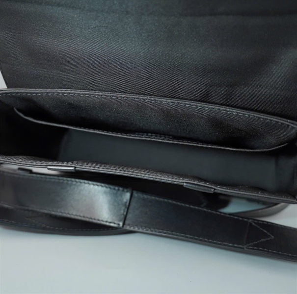 Túi LV Trunk hoa đen sz23 (BMC) KG+