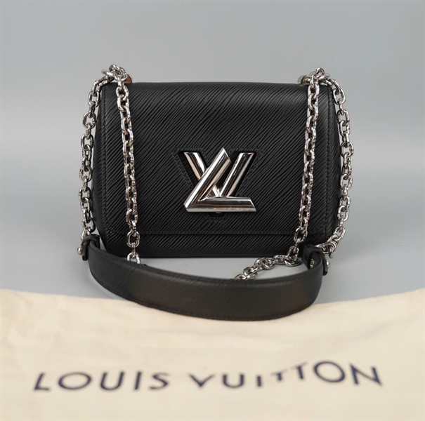 Túi LV Twist đen vân sz18 (BMC) KG+