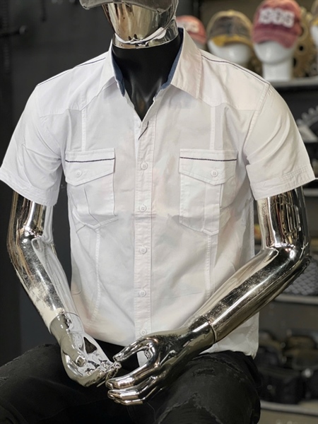 SM tay ngắn-THREE CLTN - thêu móc xích vai và túi- Trắng