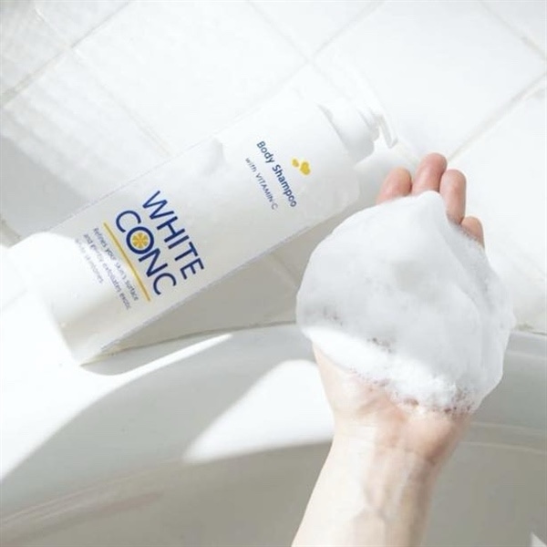 Sữa tắm trắng da White Conc body