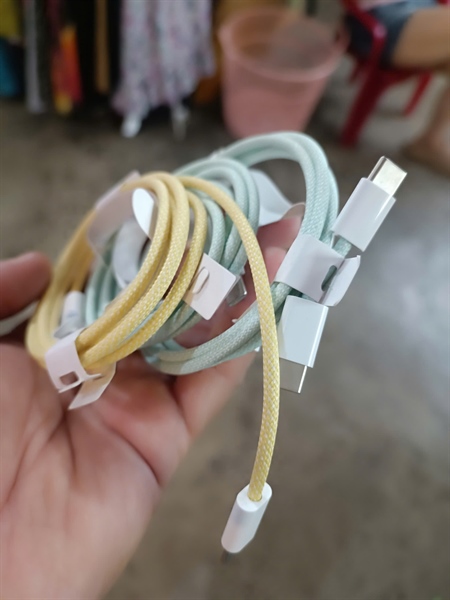 CAP DU TYPE NHIU MAU