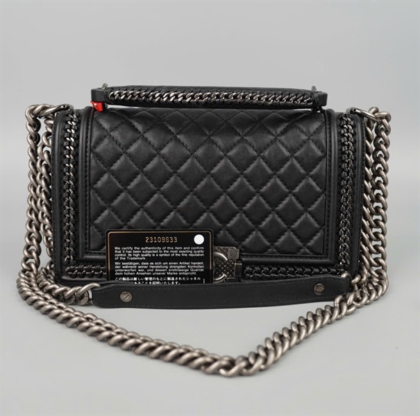 Túi Chanel Boy đen (23109633) sz24 (BQ) KG+