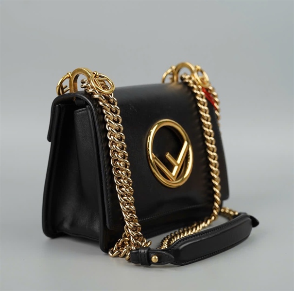 Túi Fendi màu đen sz18 (BQ) KG+