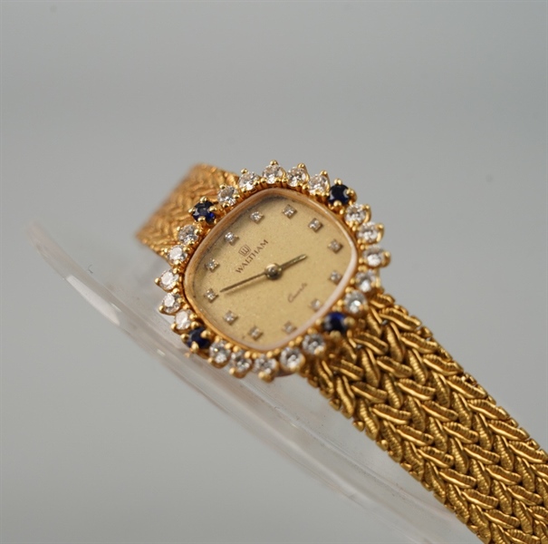 Đồng hồ Waltham mạt tròn dây vàng (93620.52) KG+