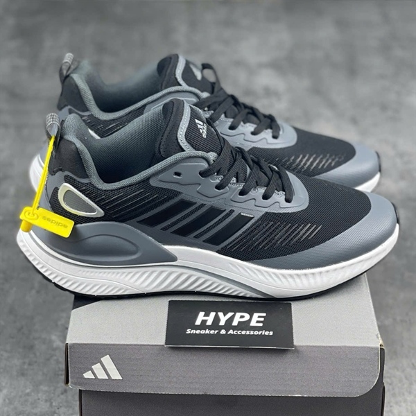 AlphaMagma Dark Grey Core Black Cloud White