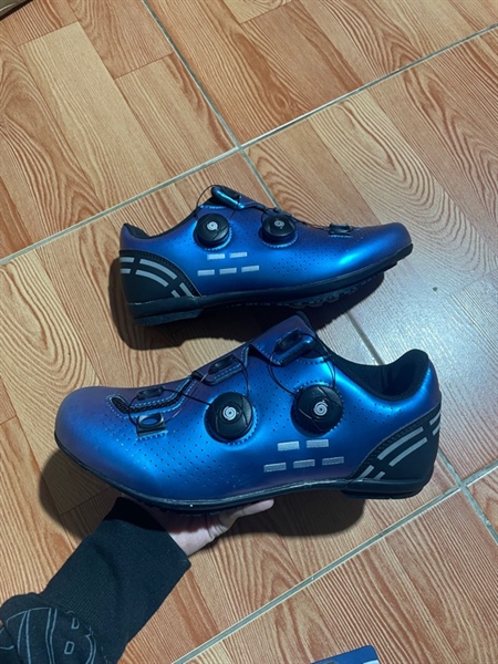 Giày Không Cá Sport 2 khóa vặn Sz41- Xanh đổi màu Road MTB - 41 (đôi)