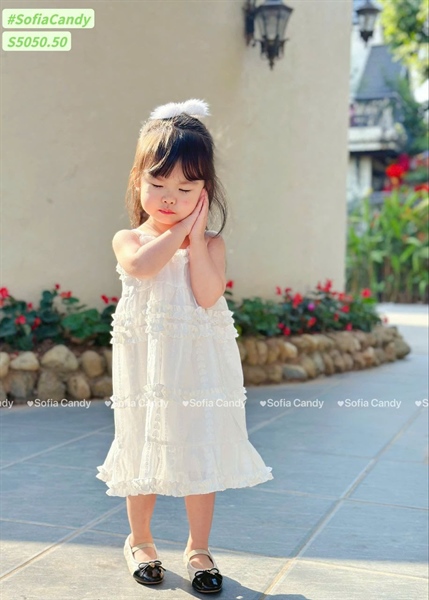 Đầm trắng thêu S5050