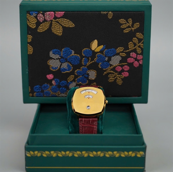 Đồng hồ GG Grip dây đỏ hồng (17917892) sz38mm KG+