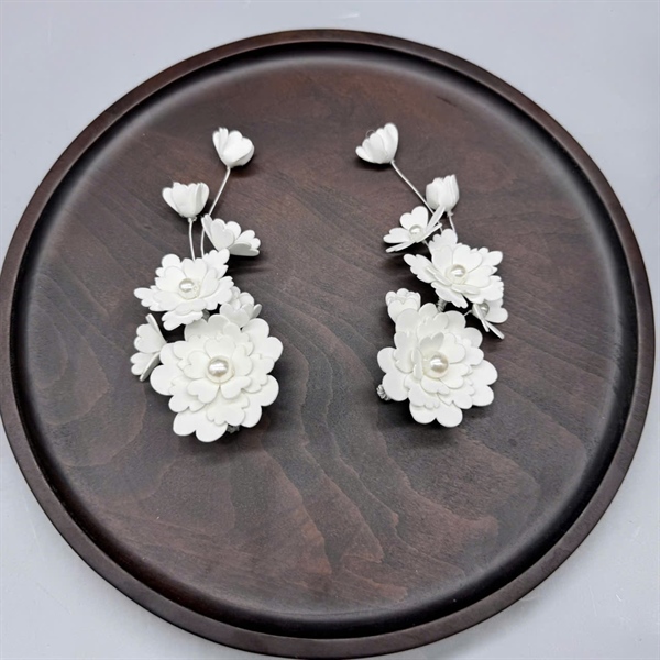 Cài tóc cô dâu hoa xốp trắng mềm nhỏ dễ thương mẫu mới