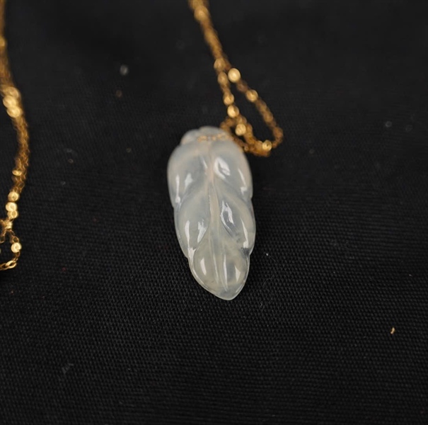 Dây chuyền Tara diệp bạch ngọc hàng A KG+