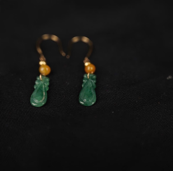 Bông tai Tara giọt nước ngọc phỉ thúy xanh +huyết rồng, vàng 18k KG+