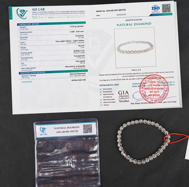 Vòng tay Tara đính kim cương (ADLAB-001-583720) KG+