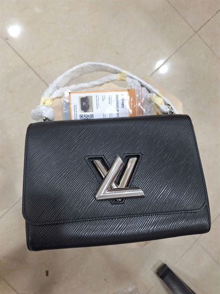 Túi LV Twist đen kèm gương (AR5106) sz23 +