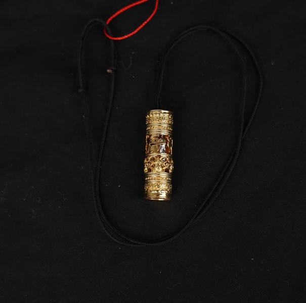 Dây chuyền Tara vàng 14K Ống Phật đứng KG+