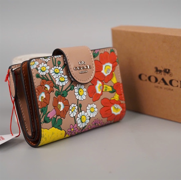 Ví Coach nâu in hoa +