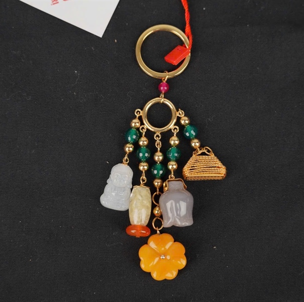 Charm Tara : Khoen bi Vàng 10K, các charm vàng 18K, cẩm thạch, mã não, Phật baby băng ngọc, hoa hổ phách KG+