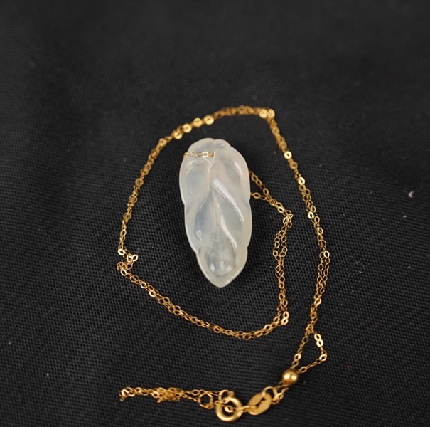 Dây chuyền Tara diệp bạch ngọc hàng A KG+