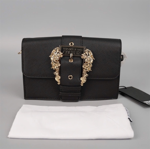 Túi Versace đen sz24 (PN) KG+