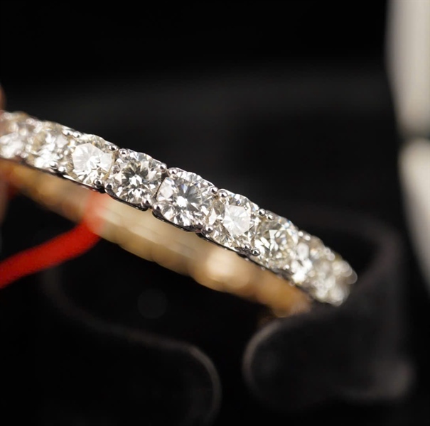 Vòng tay Tara 13 viên (13 phiếu kiểm định) KG+