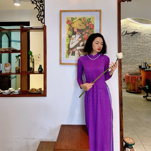 Áo dài truyền thống