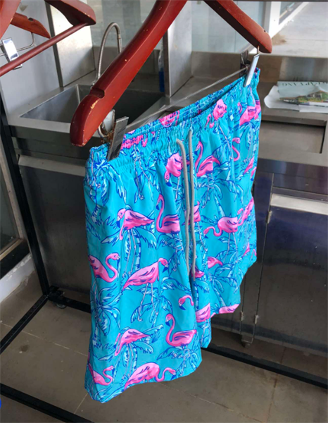 Quần short đi biển hoạ tiết có dây rút