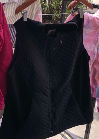 Áo khoác ghi lê 3 lỗ đen