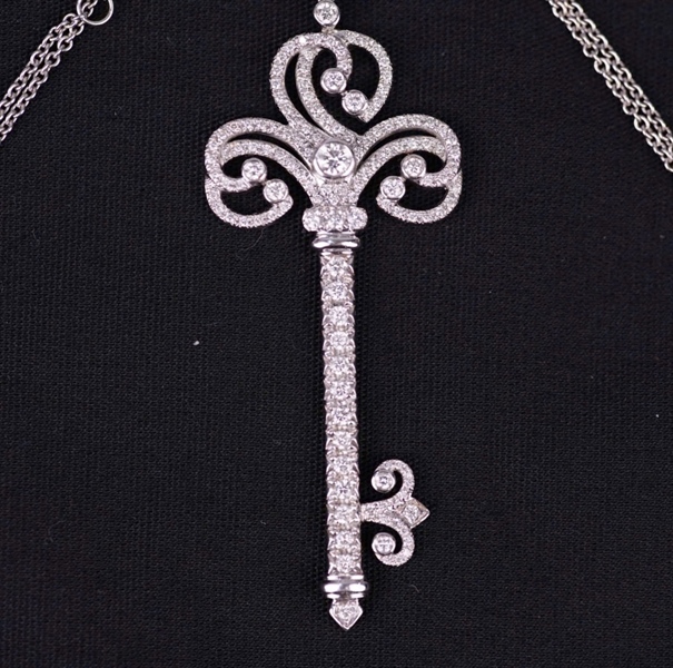 Dây chuyền Tiffany & Co chìa khóa KG+