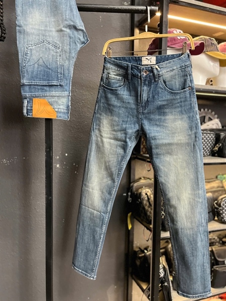 Jean QC Cao Cấp JDM-JK0360 Xanh bạc was túi thêu