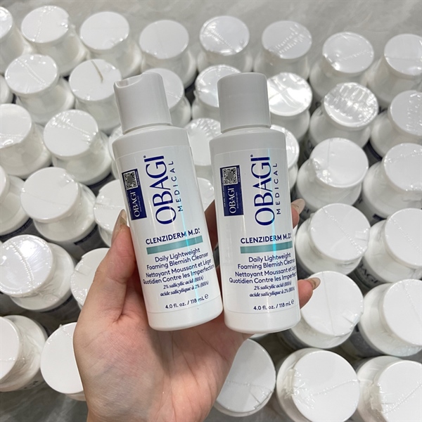 Sữa Rửa Mặt Obagi Medical Clenziderm M.D.Daily Lightweight Foaming Blemish Cleanser 118ml