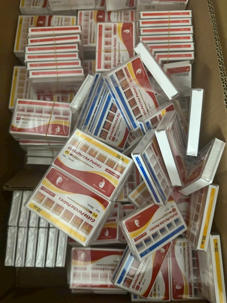 Côn gutta nội nha có vạch cho trâm máy Sure Endo