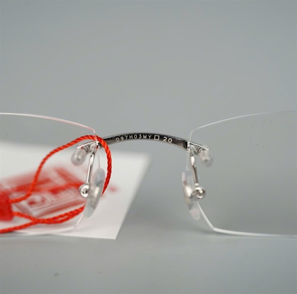 Mắt kính Cartier ko viền màu bạc (CT0045O 001) KG+