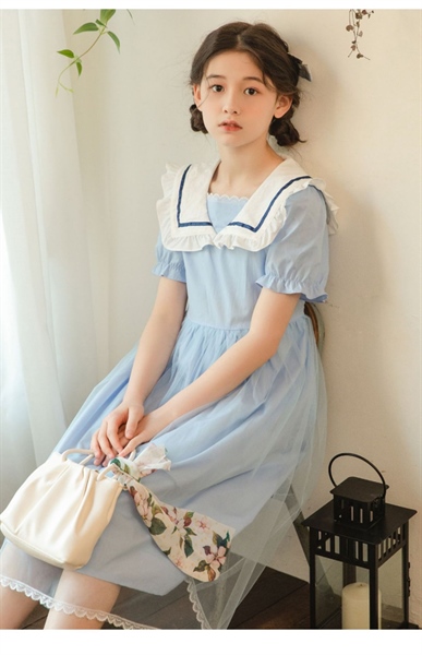 Váy bé gái cổ vuông phối lớp voan