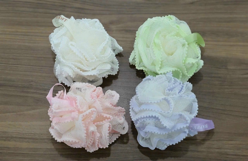 Bông tắm viền bi tròn