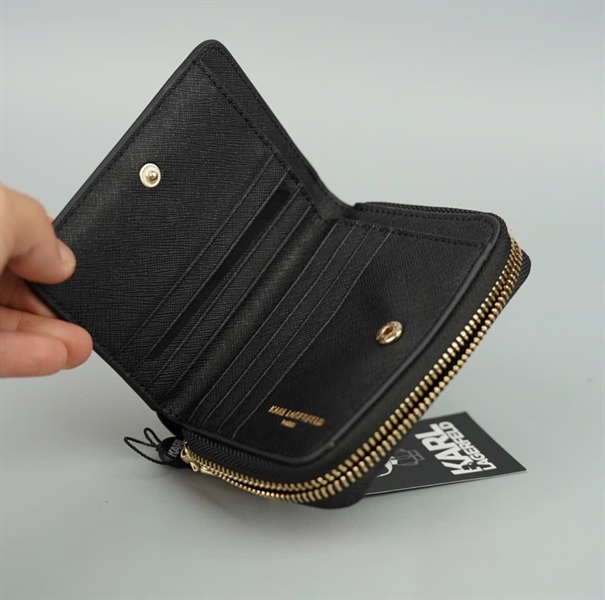 Ví Karl Lagerfeld đen họa tiết +