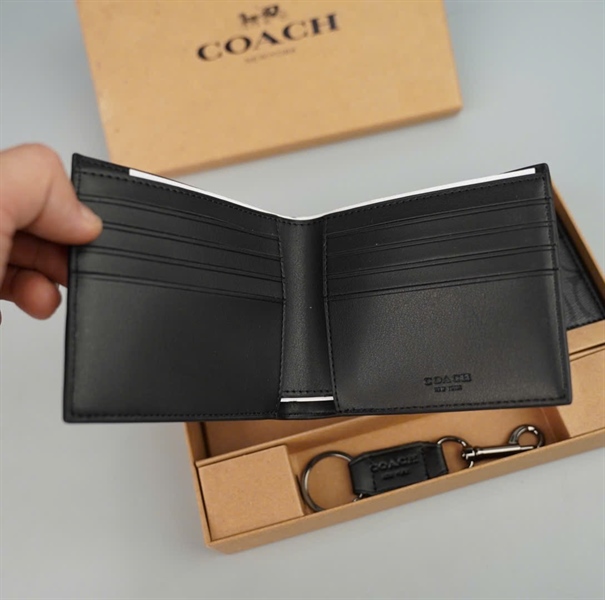 Ví Coach đen (set 2: ví gập + ví card + charm) +