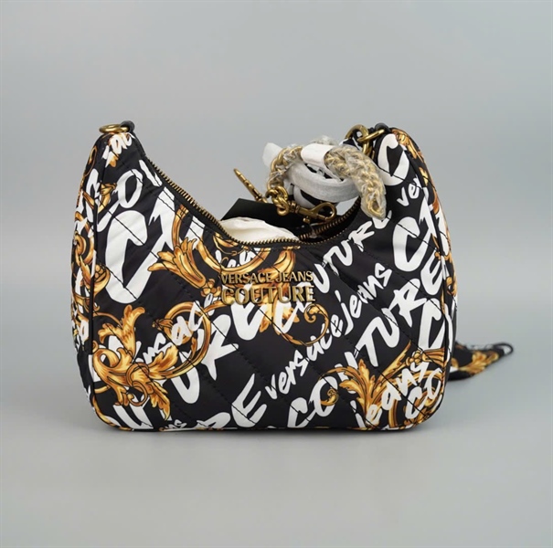 Túi Versace đen họa tiết kèm khăn +