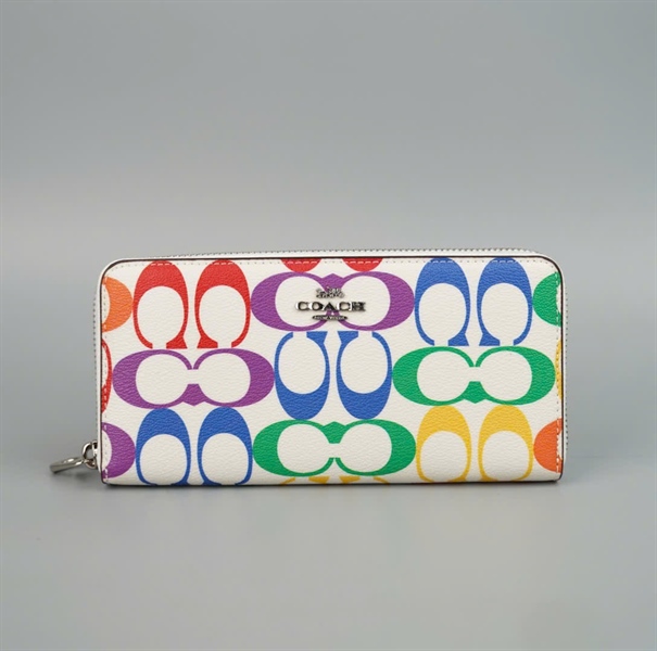 Ví Coach trắng in logo màu +