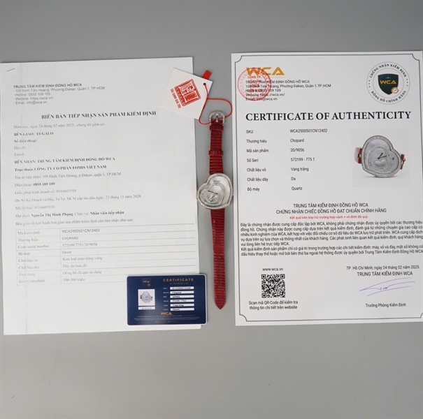 Đồng hồ Chopard trái tim (572199) quai nâu kèm giấy kiểm định KG+