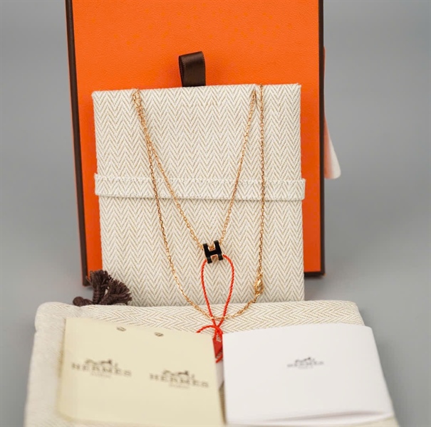 Dây chuyền Hermes Pop H Mini đen KG+