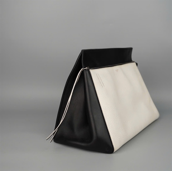 Túi Celine handle đen trắng sz35 +